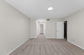 3515 Willowtree Ln, Clayton, NC 27520