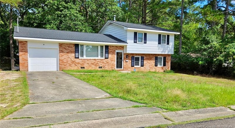 3516 Cranbrook Dr, Fayetteville, NC 28301