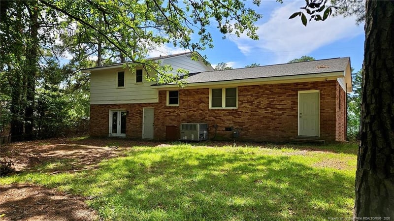 3516 Cranbrook Dr, Fayetteville, NC 28301
