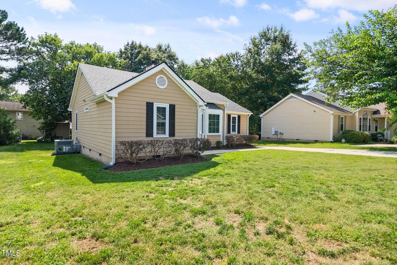 3516 Lytham Pl, Raleigh, NC 27604