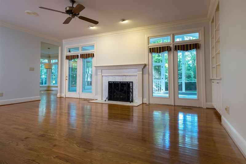 3516 Pinnacle Dr, Cary, NC 27518