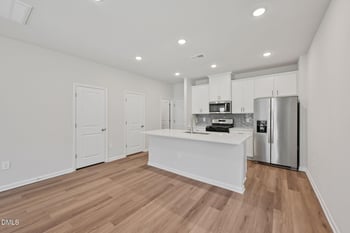 3516 Rosebush Dr, Zebulon, NC 27597