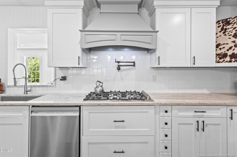 3516 Wicker St, Sanford, NC 27330