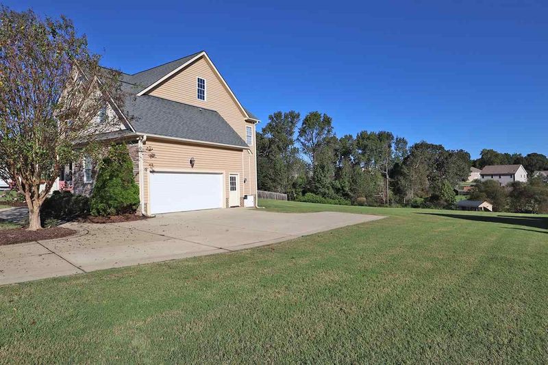 3517 Blue Bonnet Dr, Wake Forest, NC 27587