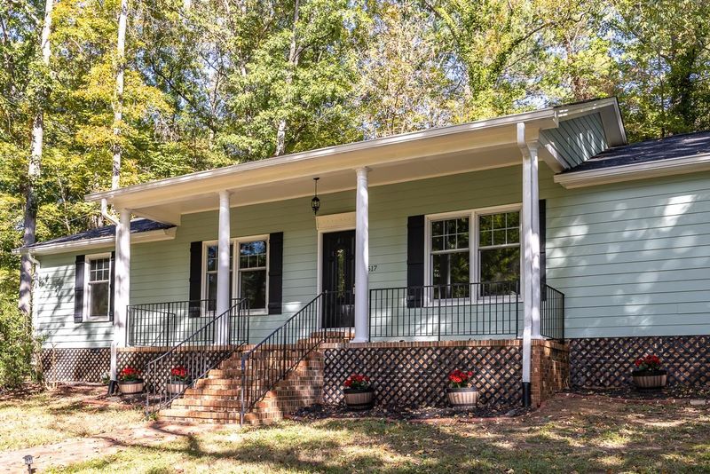 3517 Brecknock St, Durham, NC 27705