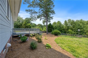 3517 Gables Dr, Fayetteville, NC 28311