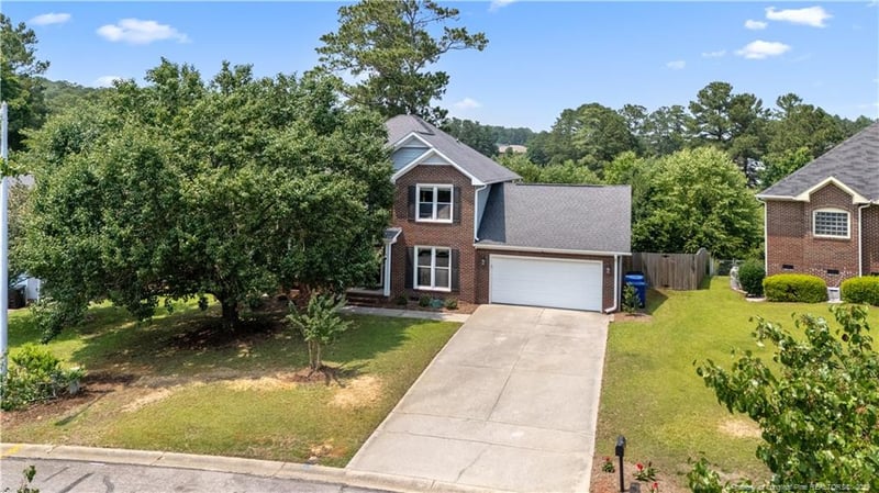 3517 Gables Dr, Fayetteville, NC 28311