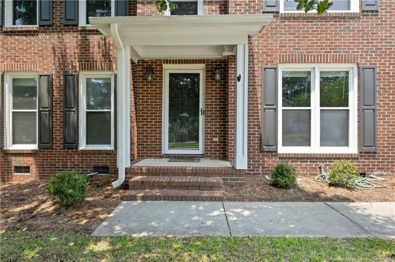 3517 Gables Dr, Fayetteville, NC 28311
