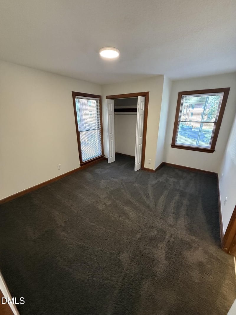 3517 Ivy Commons Dr #302, Raleigh, NC 27606