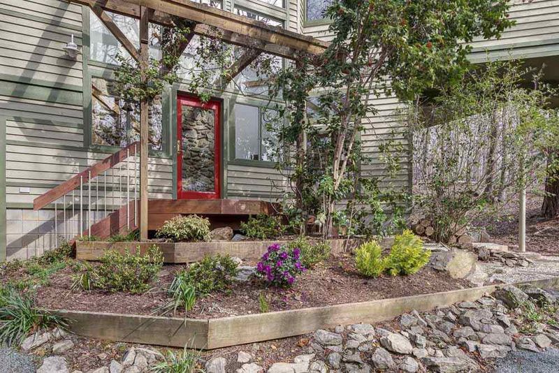 3518 Bluestone Ct, Chapel Hill, NC 27514