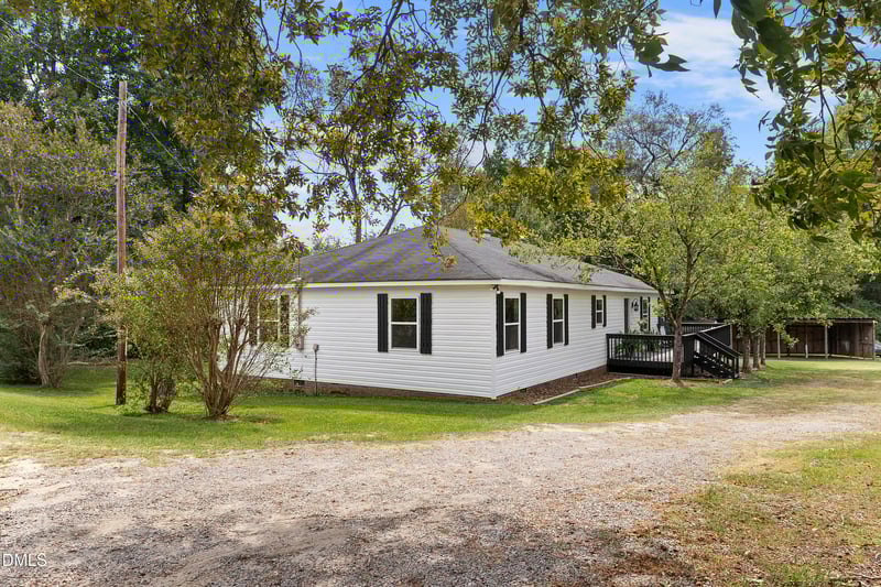 3519 Olivia Rd, Sanford, NC 27332
