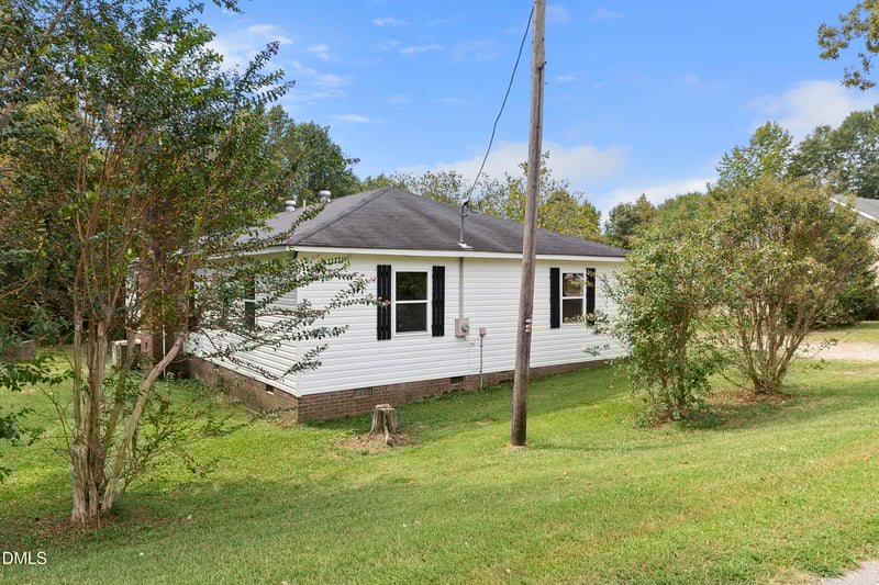 3519 Olivia Rd, Sanford, NC 27332