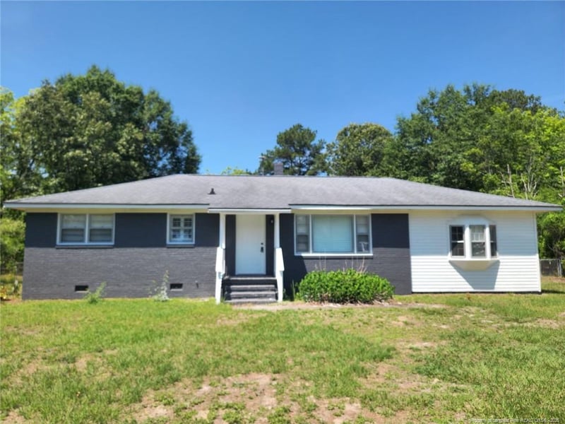 3519 Rosehill Rd, Fayetteville, NC 28311