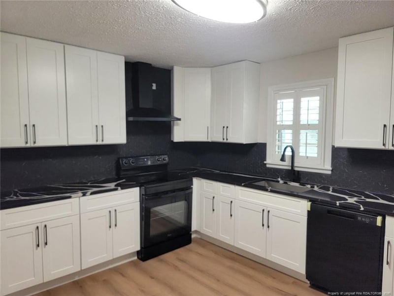 3519 Rosehill Rd, Fayetteville, NC 28311