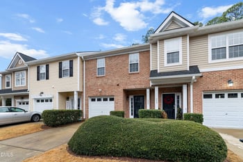 352 Anterbury Dr, Apex, NC 27502