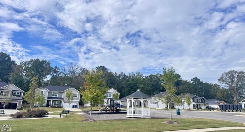 352 Bishop Ln, Sanford, NC 27330