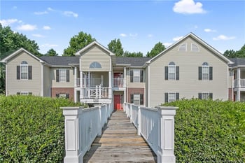 352 Bubble Creek Ct, Fayetteville, NC 28311