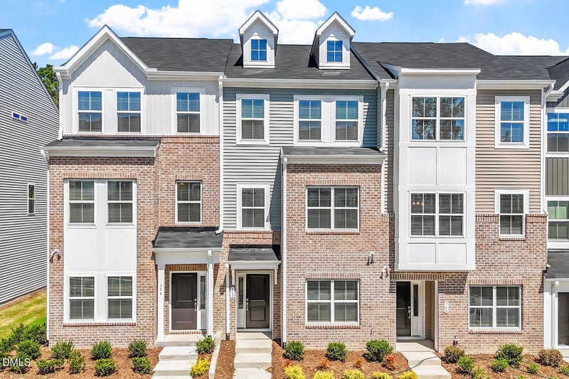 352 Chesapeake Commons St #136, Garner, NC 27529