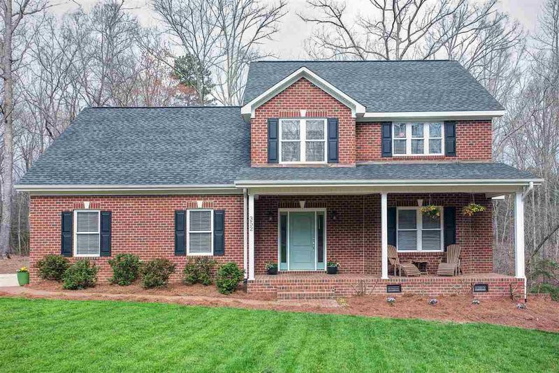 352 Dublin Dr, Sanford, NC 27330