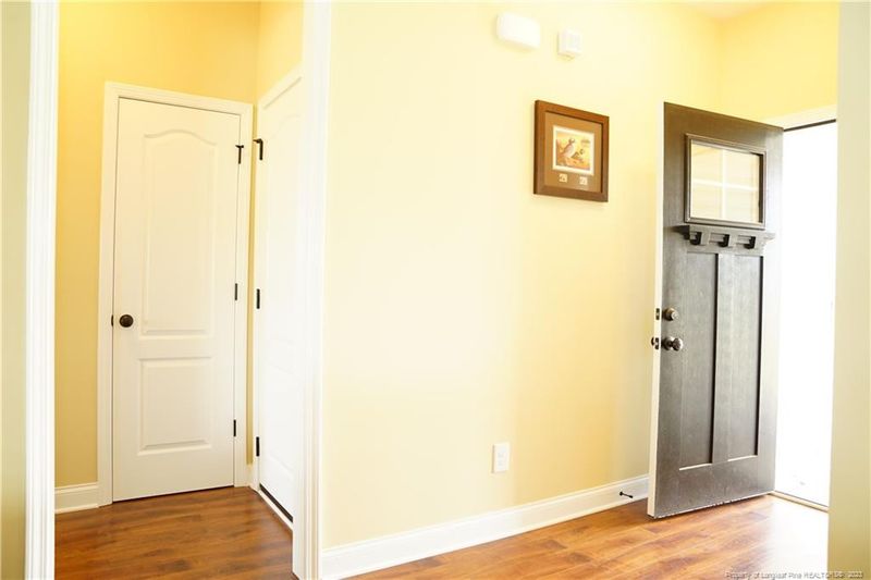 352 Fairfax Dr, Sanford, NC 27332