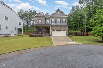 352 Fire Opal Ln, Holly Springs, NC 27540