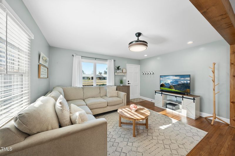 352 Leonard Rd, Louisburg, NC 27549