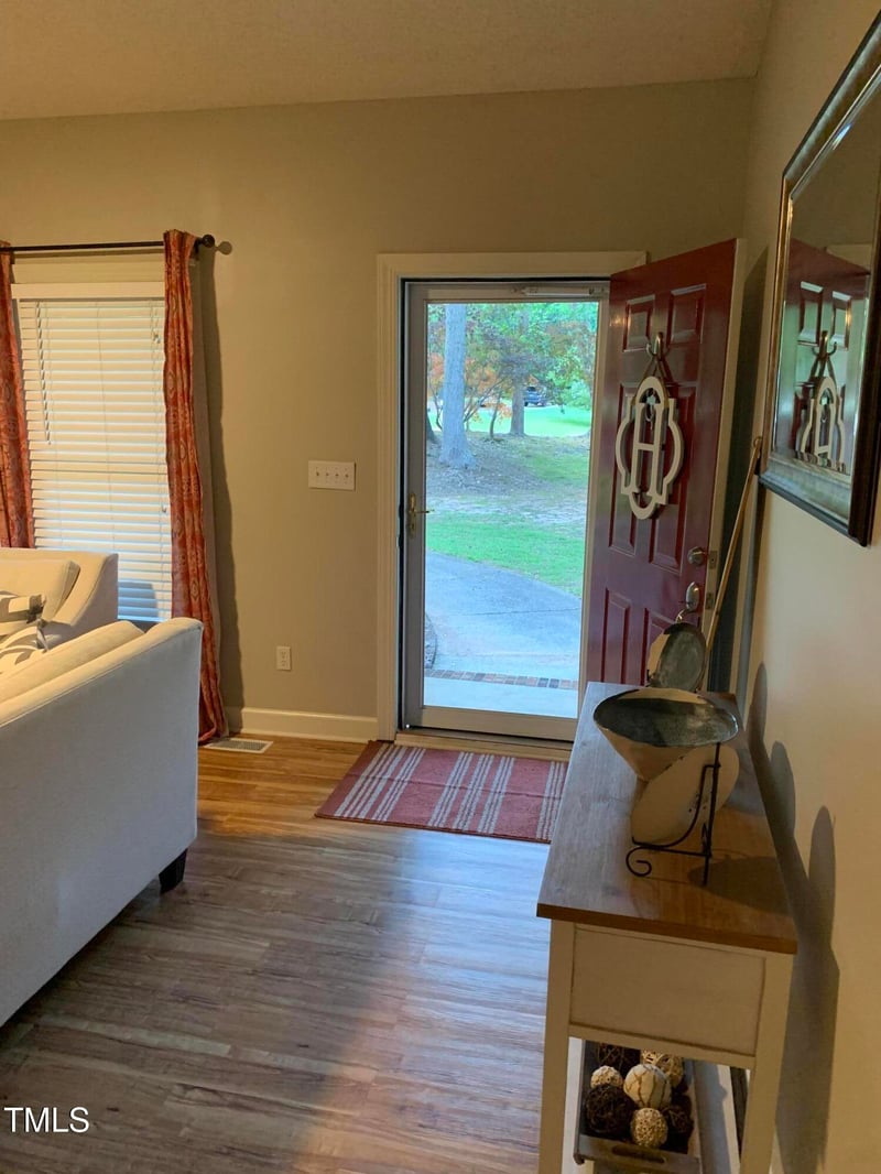 352 Riverstone Dr, Clayton, NC 27527