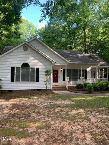 352 Riverstone Dr, Clayton, NC 27527