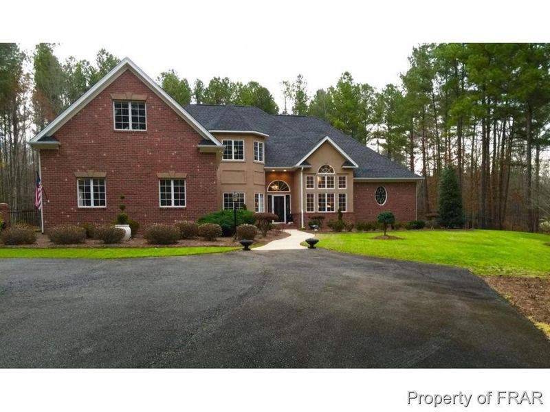 352 Westbrooke Dr, Sanford, NC 27330