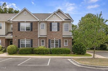 352 E Willhaven Dr, Fuquay Varina, NC 27526