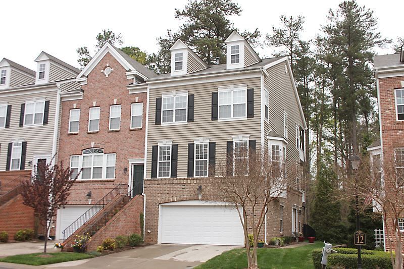 3520 Edgemont Dr, Raleigh, NC 27612
