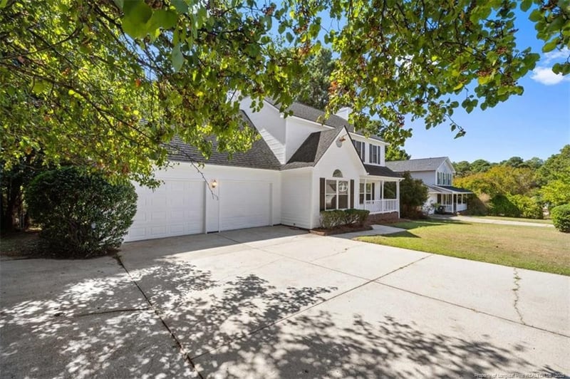 3520 Gables Dr, Fayetteville, NC 28311