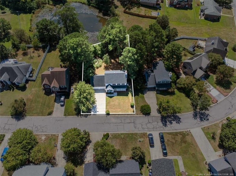 3520 Gables Dr, Fayetteville, NC 28311