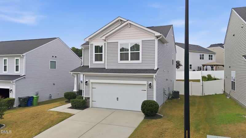 3520 Massey Ridge Ct, Raleigh, NC 27616