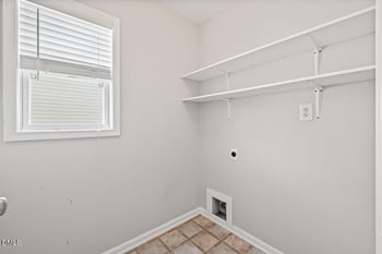 3520 Sunbright Ln, Raleigh, NC 27610