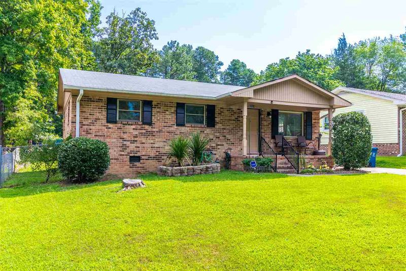 3521 Arlington St, Durham, NC 27707