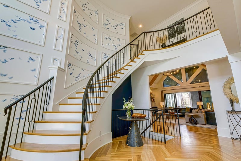 3521 Blue Ridge Rd, Raleigh, NC 27612
