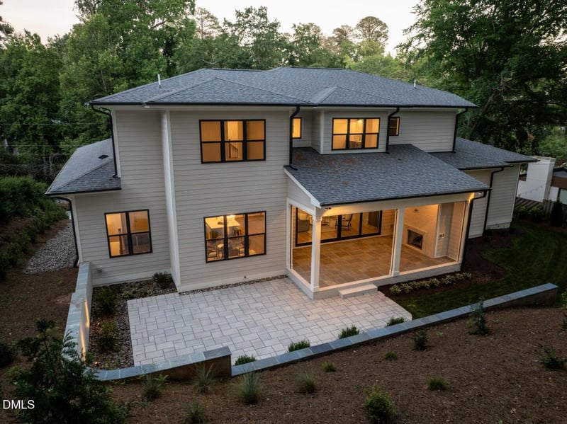 3521 Brook Dr, Raleigh, NC 27609