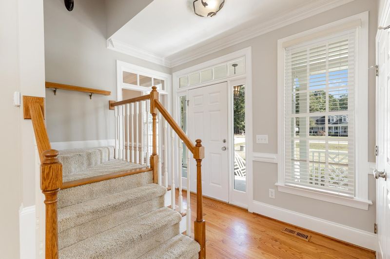 3521 Coldwater Creek Dr, Zebulon, NC 27597