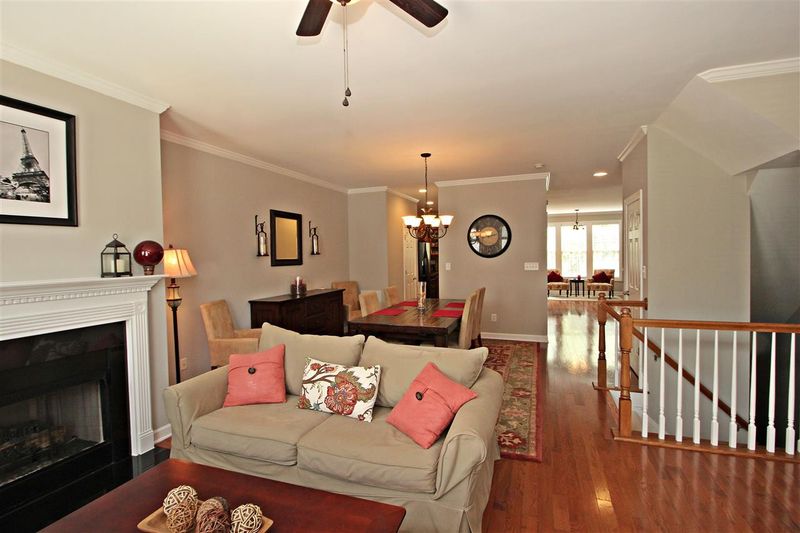 3521 Edgemont Dr, Raleigh, NC 27612