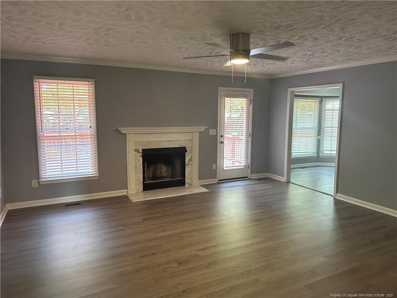 3521 Harrisburg Dr, Fayetteville, NC 28306