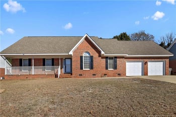 3521 Harrisburg Dr, Fayetteville, NC 28306