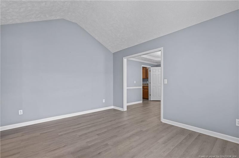 3521 Harrisburg Dr, Fayetteville, NC 28306