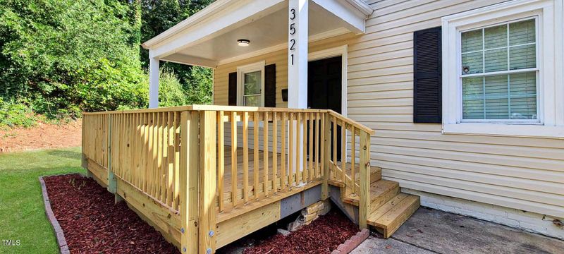 3521 Neil St, Raleigh, NC 27607