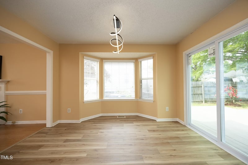 3521 Piedmont Dr, Raleigh, NC 27604