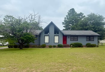 3522 Golfview Rd, Hope Mills, NC 28348