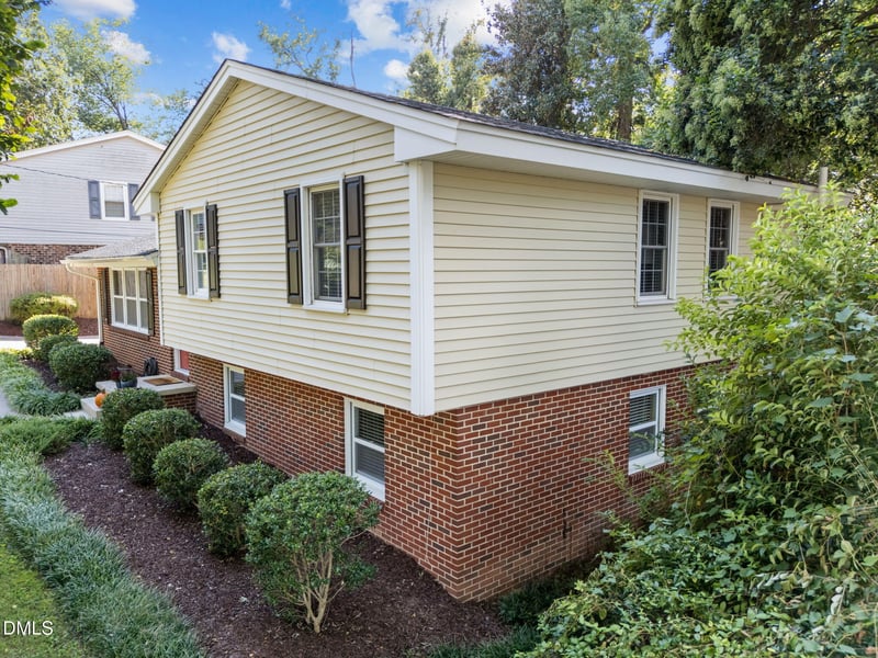 3523 Brentwood Rd, Raleigh, NC 27604