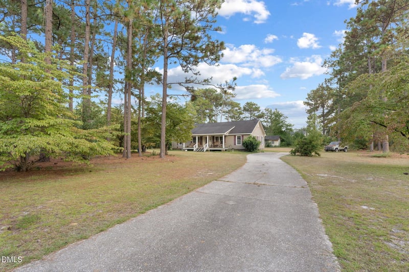 3523 Farm Circle Rd, Fayetteville, NC 28306