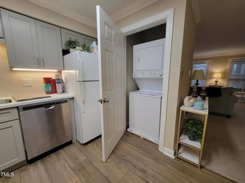 3523 Ivy Commons Dr, Raleigh, NC 27606