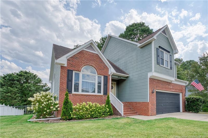 3524 Gables Dr, Fayetteville, NC 28311
